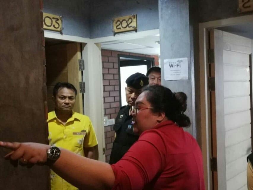 В Краби закрыли 240 мелких нелегальных отелей. В Краби закрыли 240 мелких нелегальных отелей.