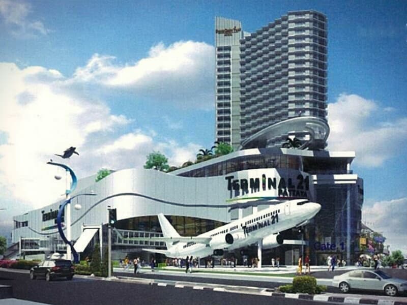 Полиция Паттайи ломает голову над устранением пробок вокруг нового ТЦ Terminal 21. Полиция Паттайи ломает голову над устранением пробок вокруг нового ТЦ Terminal 21.