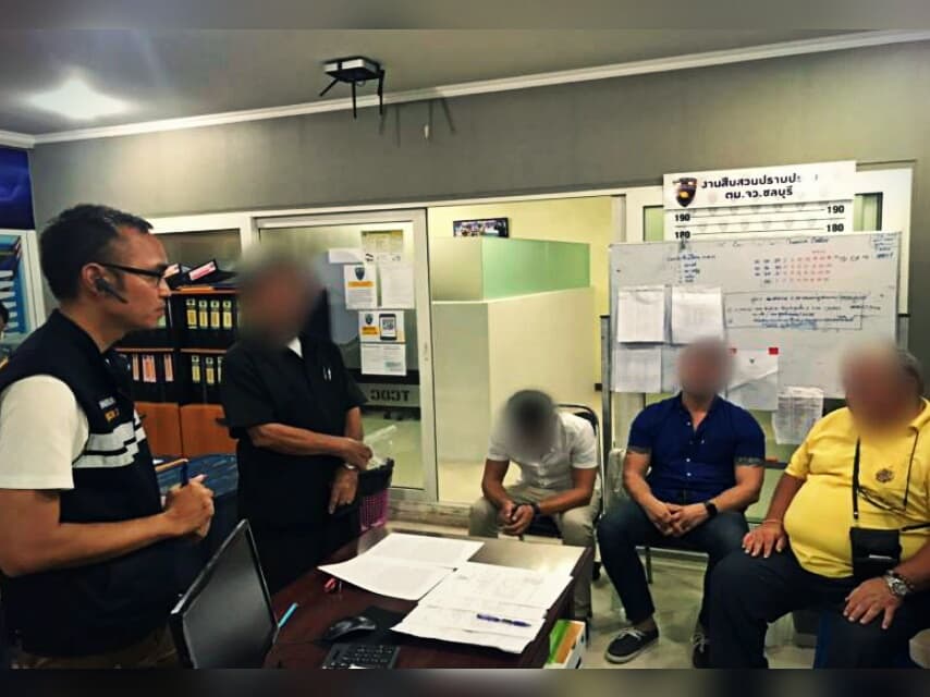 Русские, угрожавшие взорвать консульство РФ в Чонбури, арестованы и ждут депортации.