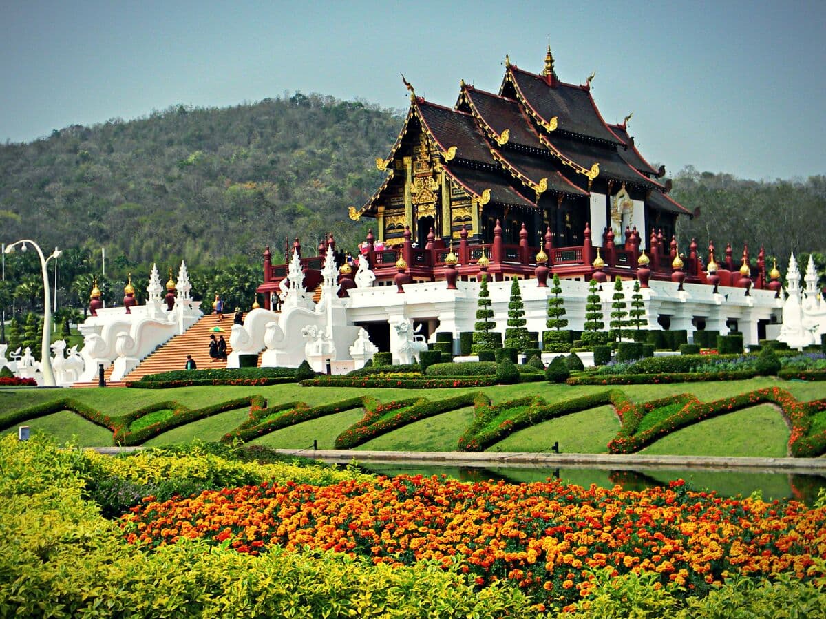 Бесплатные визы привлекли иностранных туристов на север Таиланда.