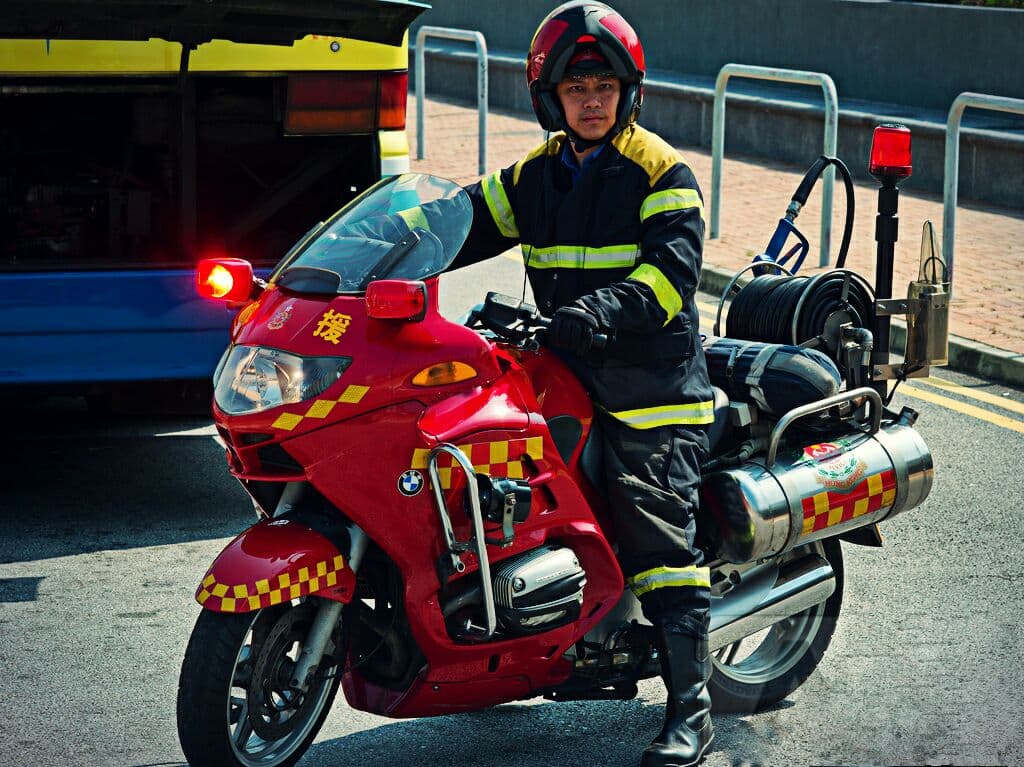 Администрация Бангкока купила 18 противопожарных мотоциклов.