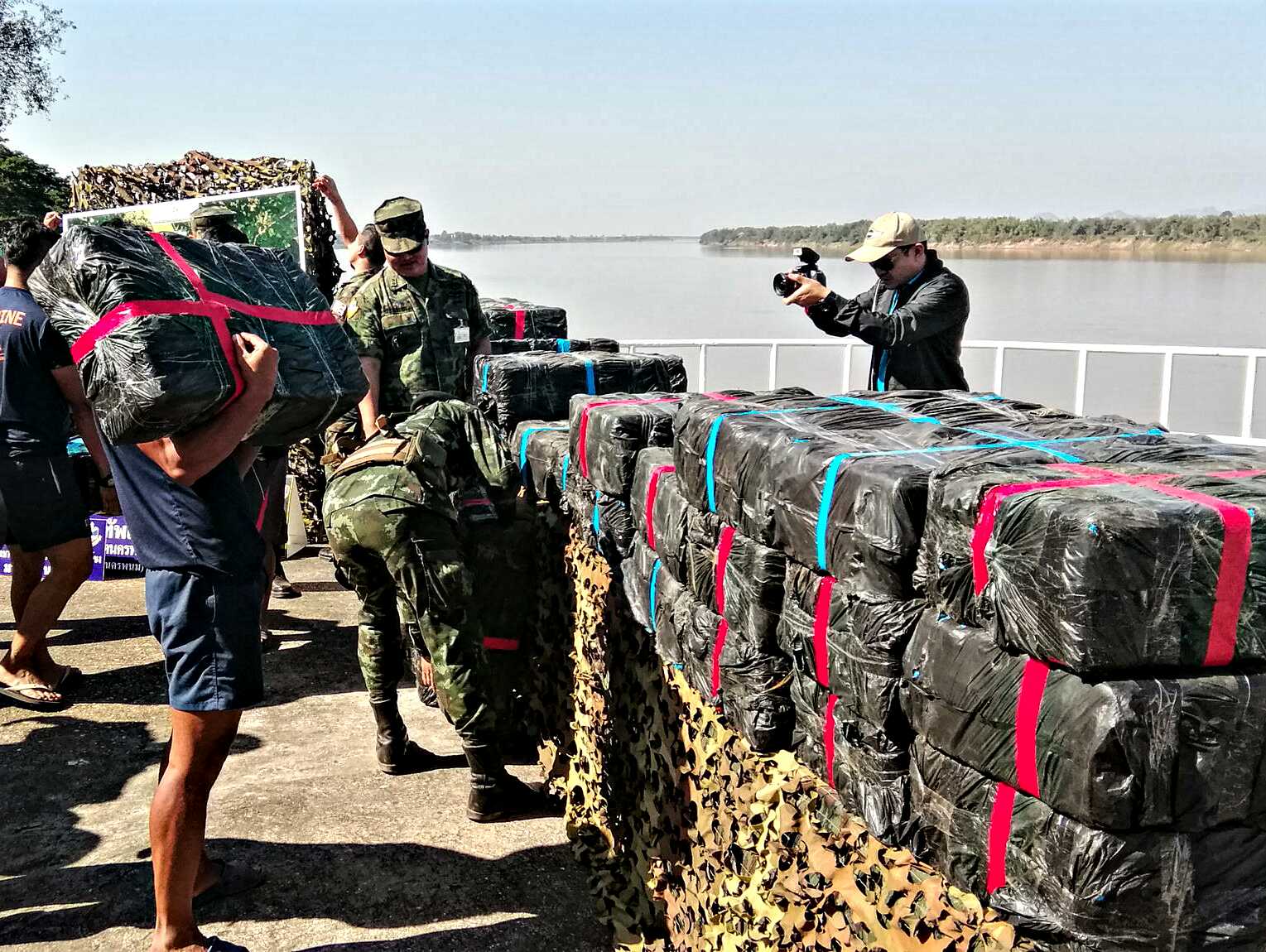 Тайланд. Новости: ВМФ Таиланда задержал рекордную партию мета из Лаоса.