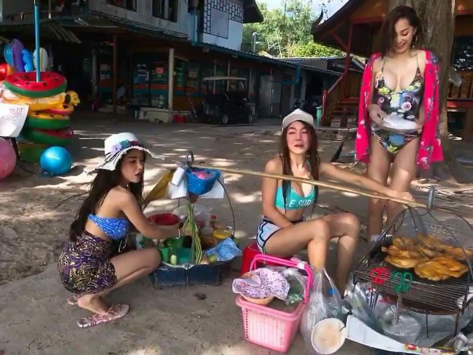 Тайланд. Новости: Самые сексуальные продавщицы сомтама нашлись на Ко-Самете.