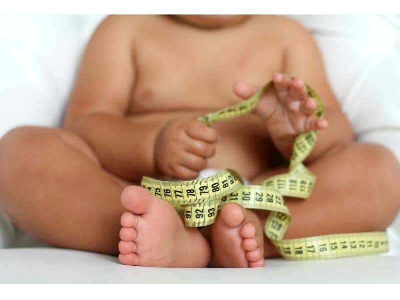 В 2019-м Минздрав уменьшит число полных и низкорослых детей в Таиланде.