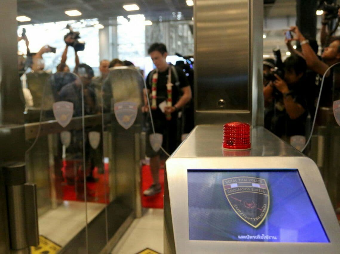 Таиланду нужны биометрические паспорта для защиты от иностранных карманников.