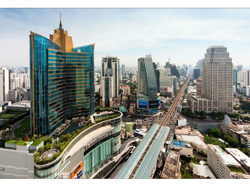 Бангкок поднялся в рейтинге самых дорогих городов в мире.