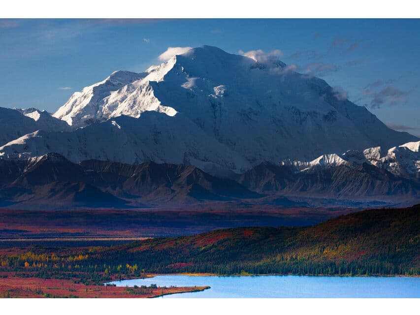 Тайская дантистка покорила 7 высочайших гор планеты.