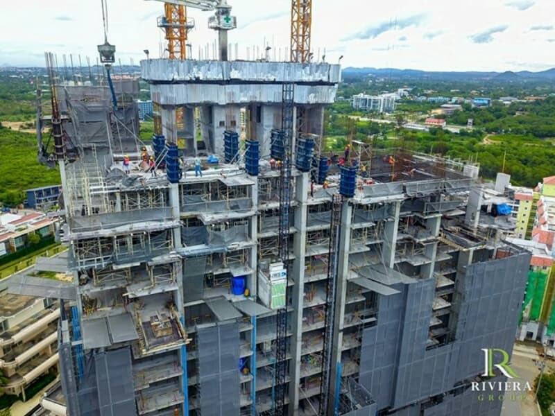 Главный застройщик Паттайи Riviera Group получил кредит на 520 млн бат.