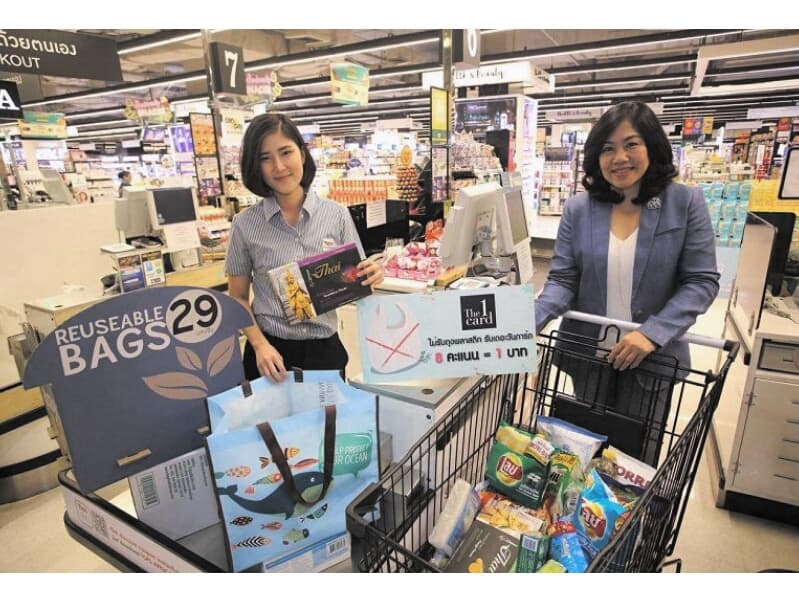 С января крупные торговые сети Таиланда откажутся от пластиковых пакетов.