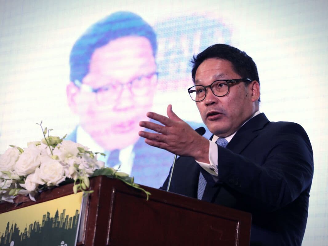 Малообеспеченные тайские семьи смогут ещё год использовать воду и свет бесплатно.