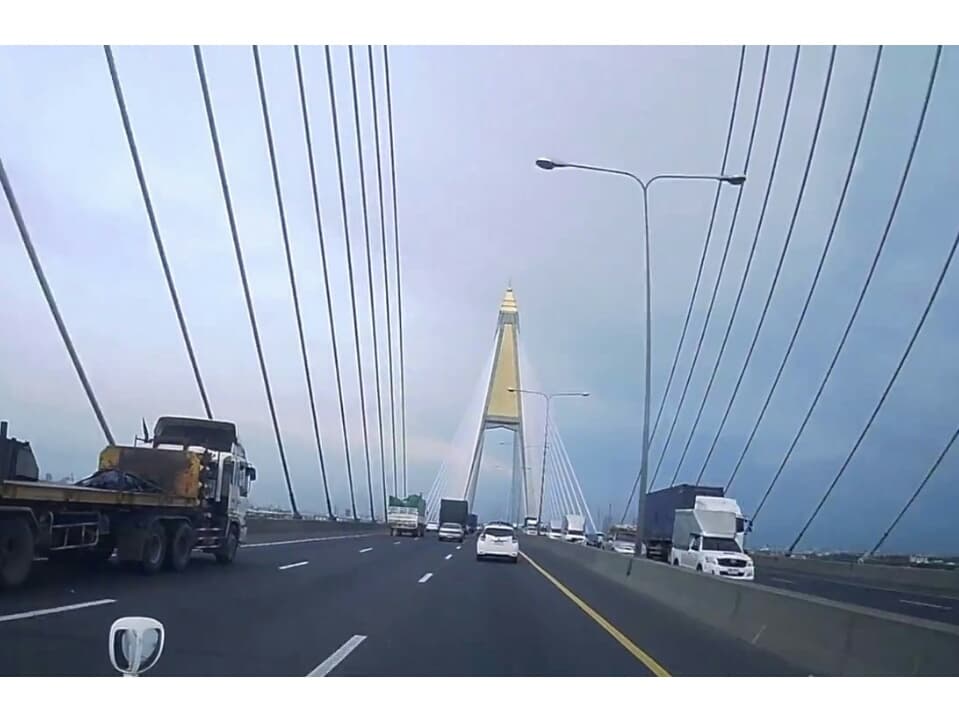 В Таиланде впервые за 5 лет вырастет цена проезда по платным дорогам.