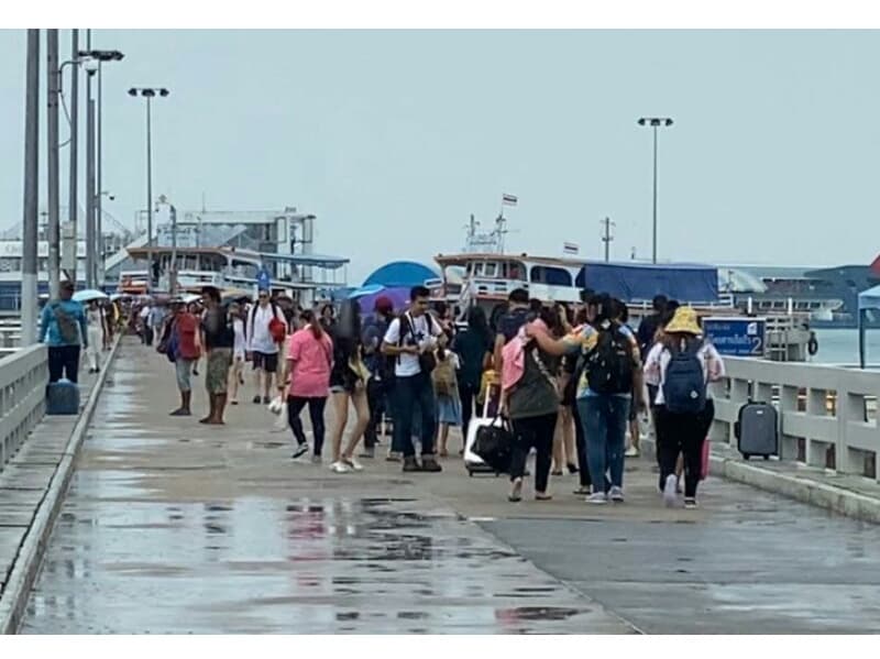 Шеф туристической полиции Паттайи пообещал принять меры против нелегальных гидов.