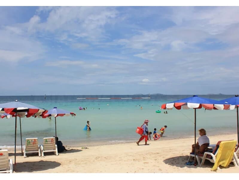 В Паттайе ограничен доступ на пляжи, ещё больше общественных мест на карантине.