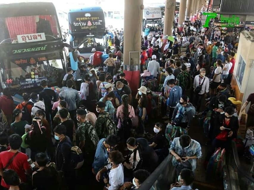 Таиланд ограничил передвижение между провинциями до конца апреля.